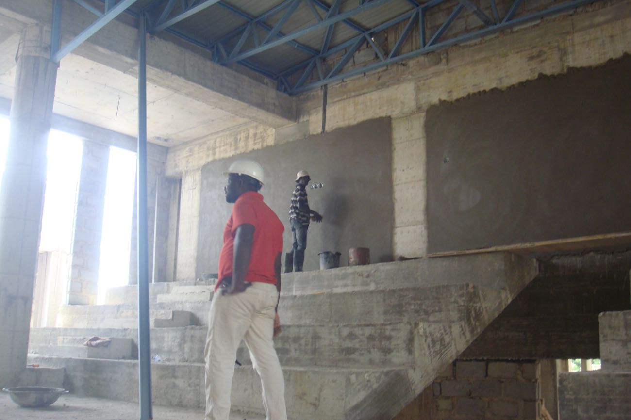 Internal plastering and finishing